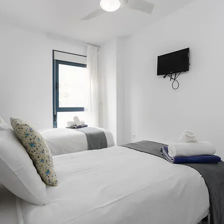 3d Mtr - Temporary Rent Two Bedrooms Old Town 아파트